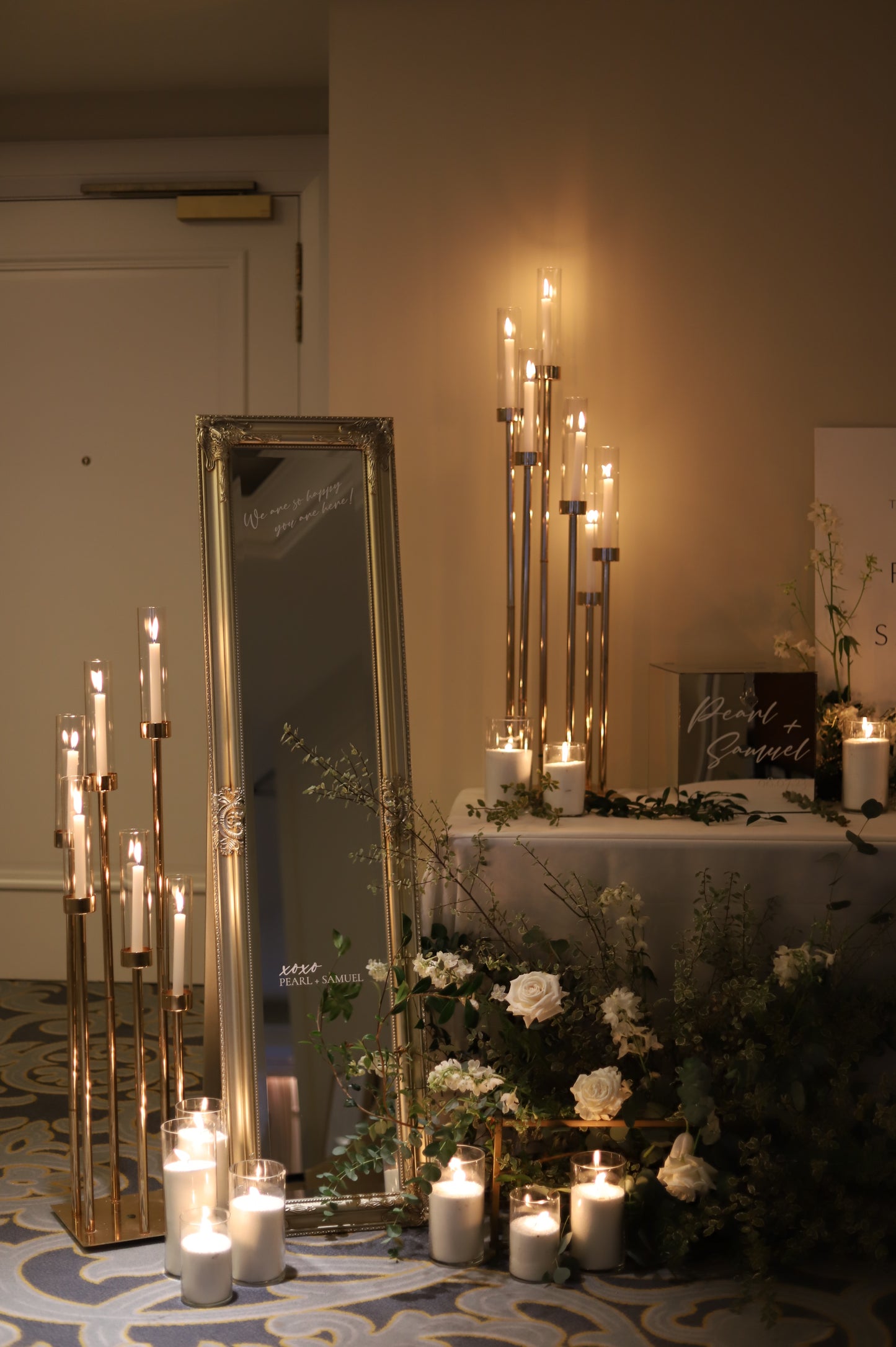 Palm wax in Glass Cylinder