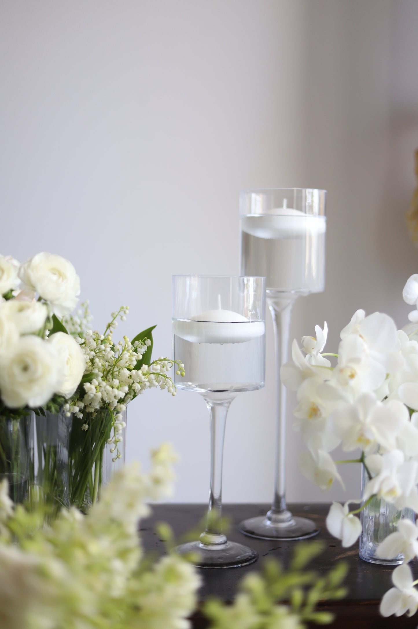 Set of Stem Cylinder with floating candle