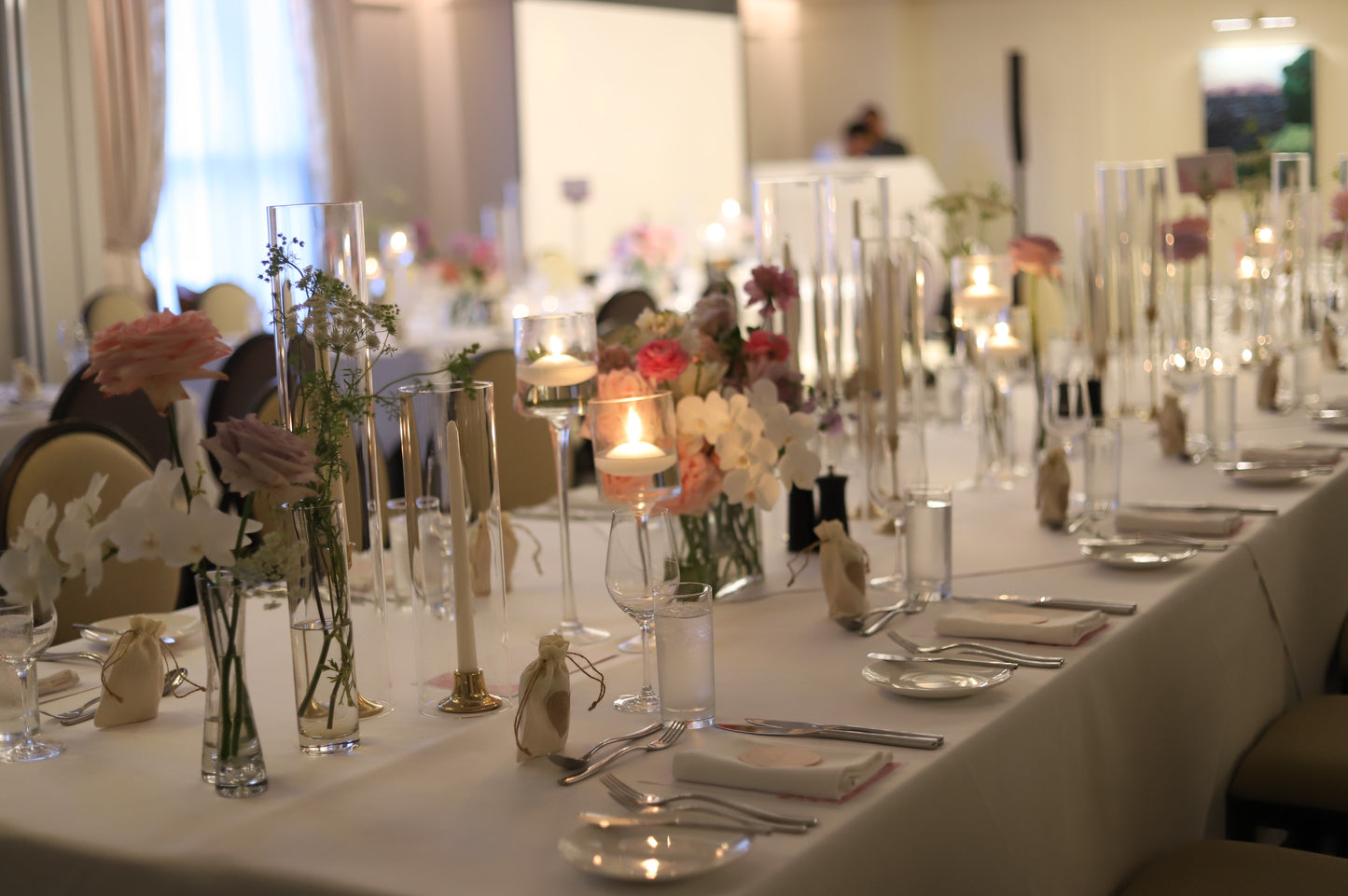 Set of Stem Cylinder with floating candle