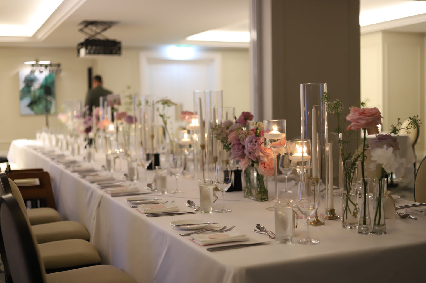 Set of Stem Cylinder with floating candle