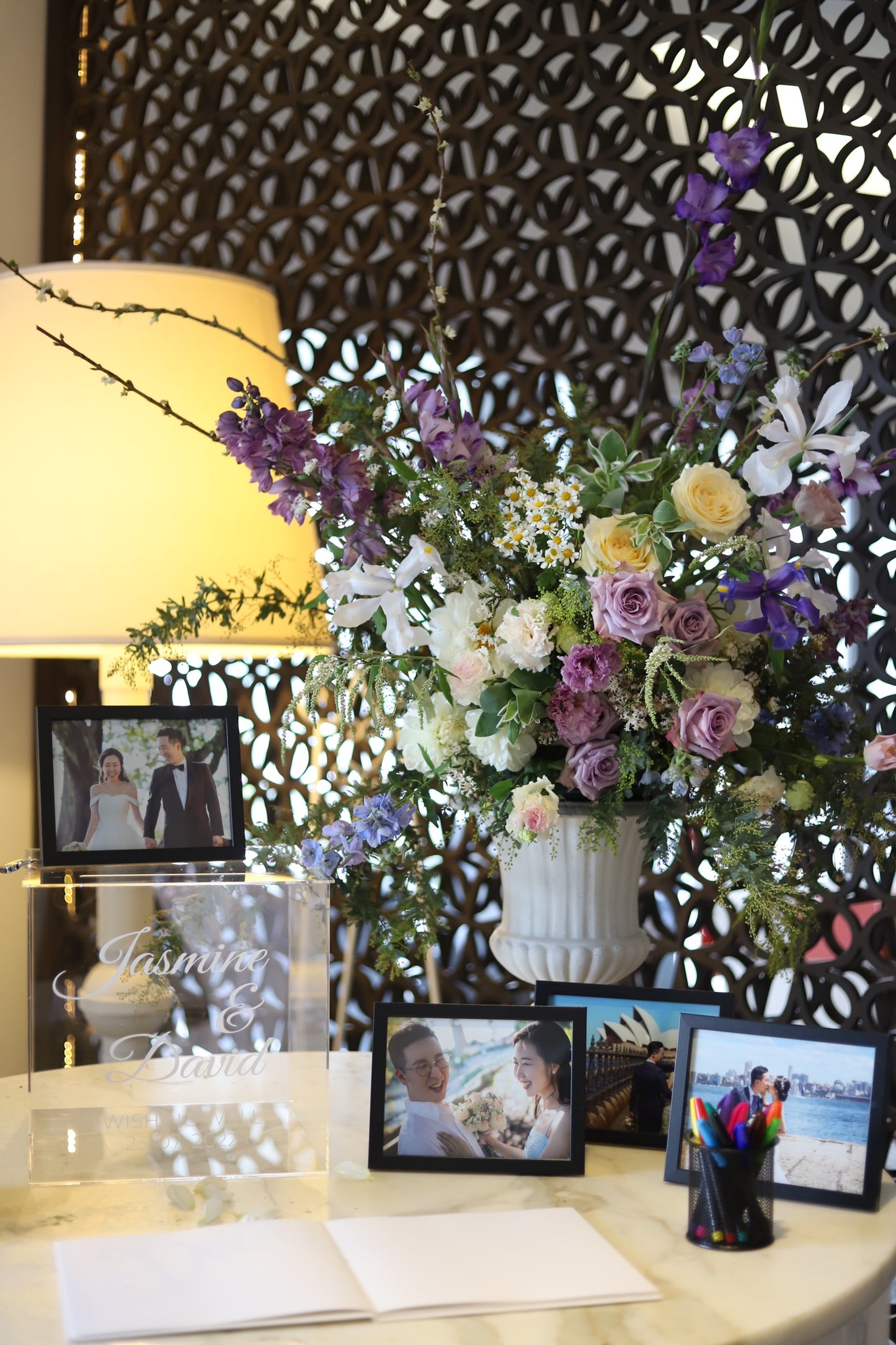 Wishing well Clear box