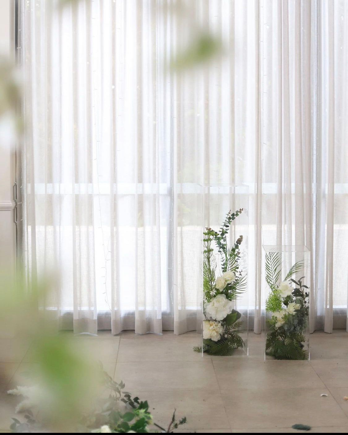 Set/3 Clear Acrylic Plinths